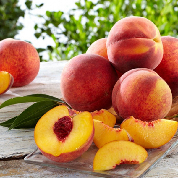 Broskyňa "Flamingo" poloskorá, podp.ISHTARA, voľnok.