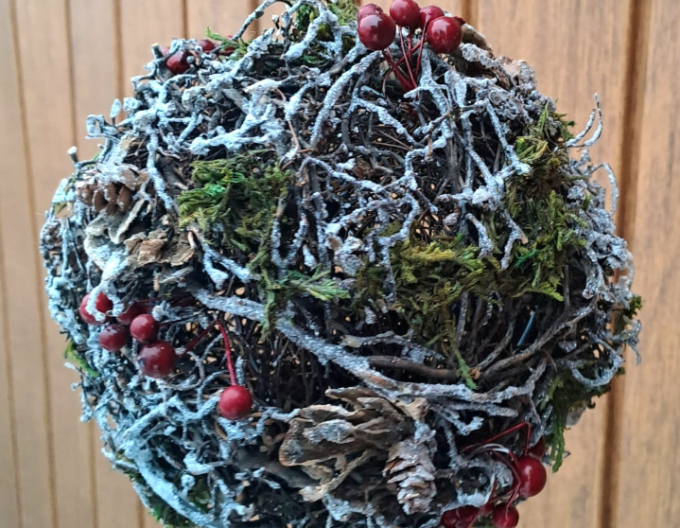 Guľa dekoračná 18cm