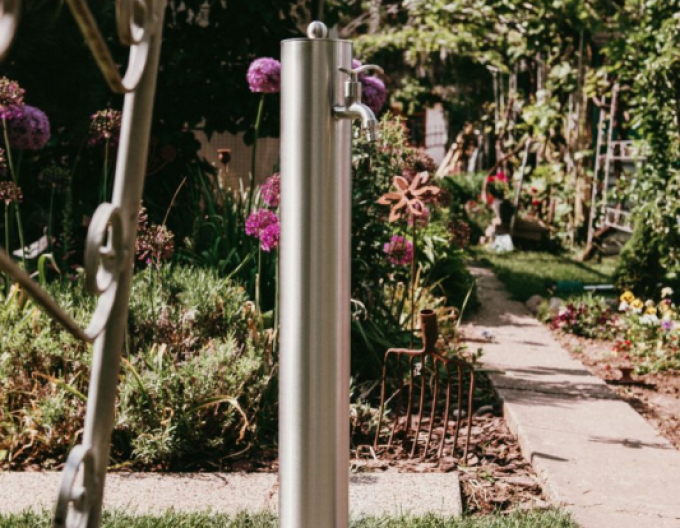 Stĺpik na vodu Royal